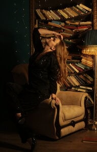 AnabeleBliss in the library Pic 2