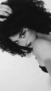 veronicaleo Me me and me 🩷 Immagine 