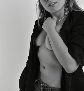 MysticZoe_ ZOE Pic 4