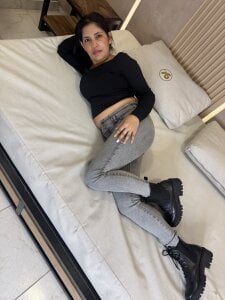 yasmin_harvey Public Bilde 5