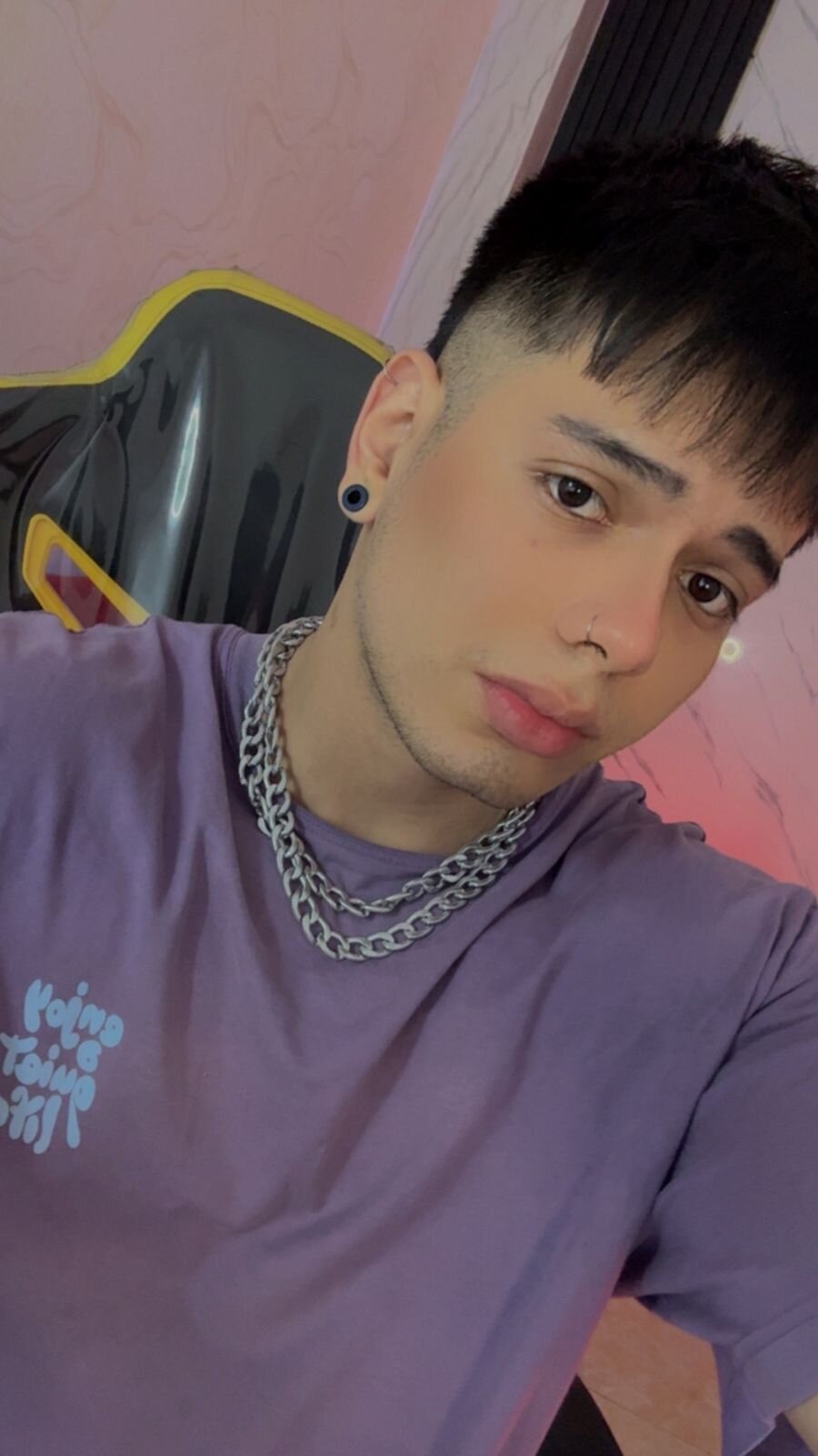 Foto  316 de xKevyn – em alta