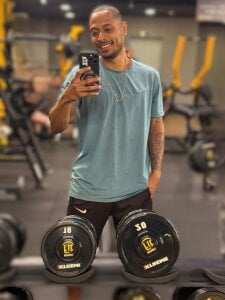 Sweet_Alessandre Today's routine: back, arms, and mischief 💪😈🥵 Pic