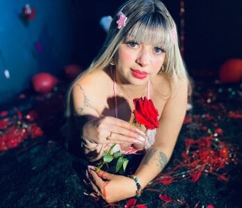 Cocoo_Nuth Happy Valentin🍒🌹 Foto  8