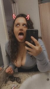 Sexy pics de filthyaleks  3 Imagens