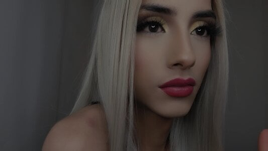 ChristinaSaphier 👸🏼👸🏼 Εικόνα 2