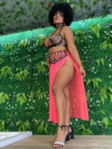 AlliceJelany a day with me Pic