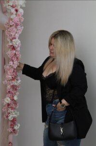 Public od Dana_world  2 snímek