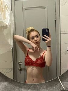 Flirty_leeのlook what I'll wear for you todayの 5枚の写真