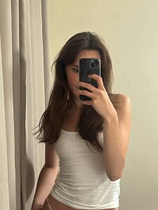 TovaDage A bit of me 😇🧡 Pic