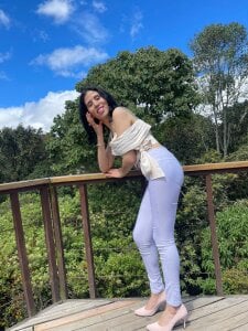 GlezLux Public Pic 4