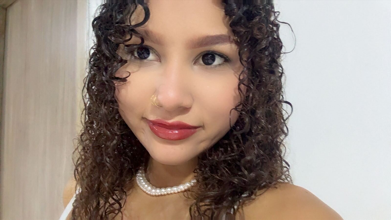 Emily_brown04 Public Foto 2