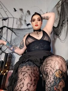 poisson_ivy The dark lady and vampire 🕷️🖤 Pic 5