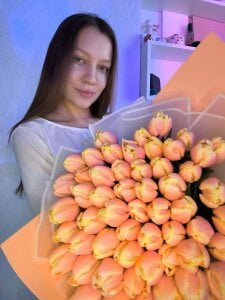 AliceBrayan Looking forward to spring!🌺🍓😍 Kuva 2