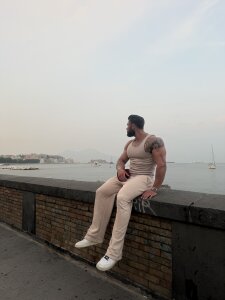 TheEstLion Public Pic 3