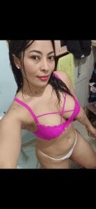 karol_sm Look at me and tell me the truth 💕 รูป  6