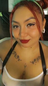 Halleyrosse: 🍀👅 Feeling lucky? I’m going deeper for you today… 💦🔥 I’m LIVE now, come watch 😈 ( 3 фото)