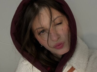 LouiseChavez too cute to care 🎀 Immagine  2