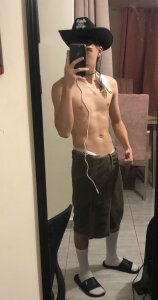 liam_58 Public Pic 4