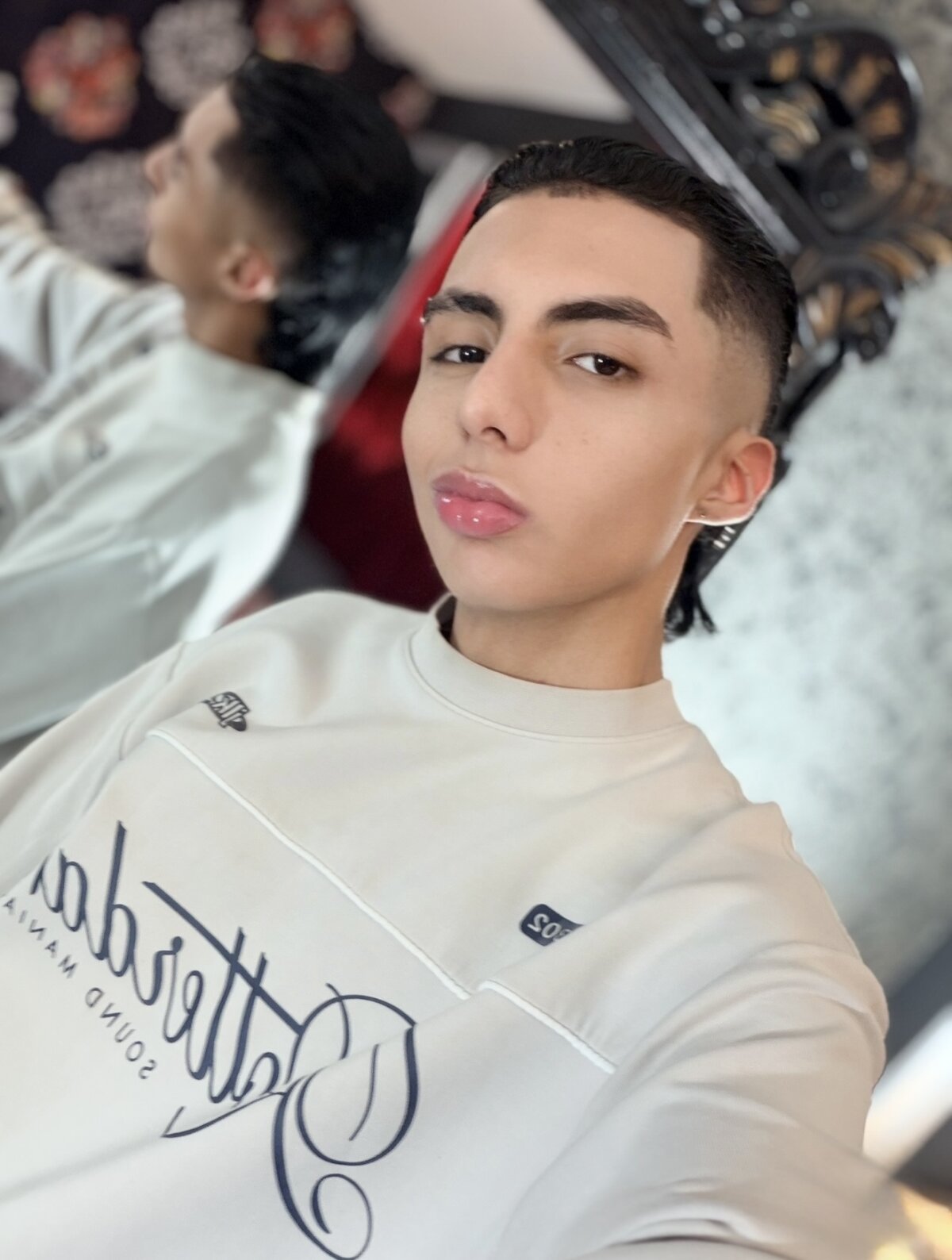 Foto em tendência de Mister_Obsession 4046