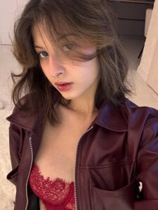 LouiseChavez Look how cute i can be Pic