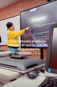 AxelRouse3 Me! Poză 6