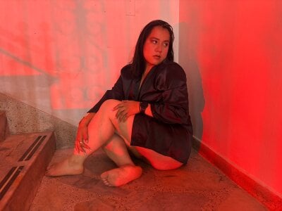 Leonis-O Ready for your attention 👑😍 Pic 3