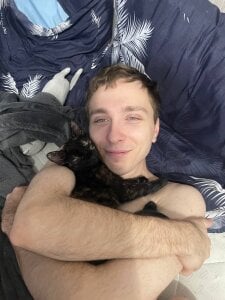 Gusman112 Just me Pic 3