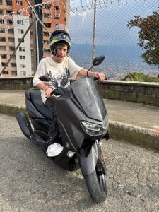 Maxxx_bigcockx Public 圖片