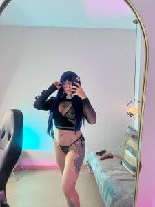 dreamleah_ HInata waits for u 🌸 Pic 2