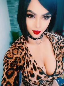 Xxxxx love trans de AlisonCox  Imagens