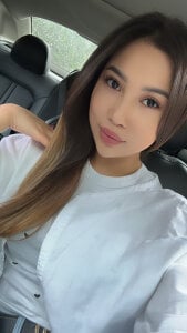 asianqueen1 Public slika 3