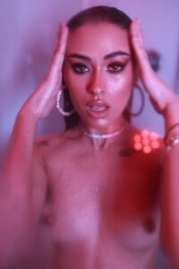 AlexxxiaStar Shower Moments Billede 5