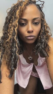 Public de Goldie_Glows63  4 Imagens