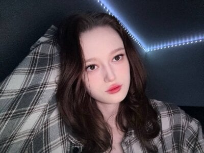 HousedMud's XXX Nude Photo 2