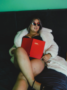 <3 de NaraHills_  5 Imagens