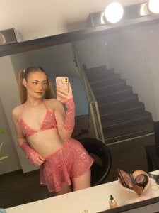 Roxxx_ane Public Pic 2