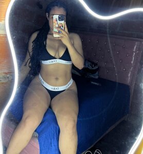 _zendy_love_ Public Pic 2