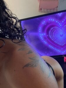 megan_stathann 😈😈 Pic 4