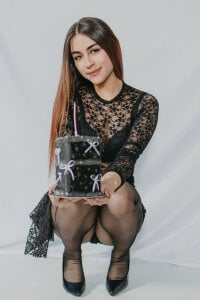 Happy BIRTHDAY to me 🖤 de Aliss_rose  5 photos