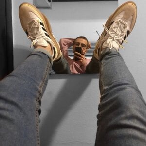 Sneakers and socks 🧦 de ItalianAlex  Imagens