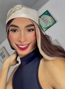 Daphne_Hills Public Pic