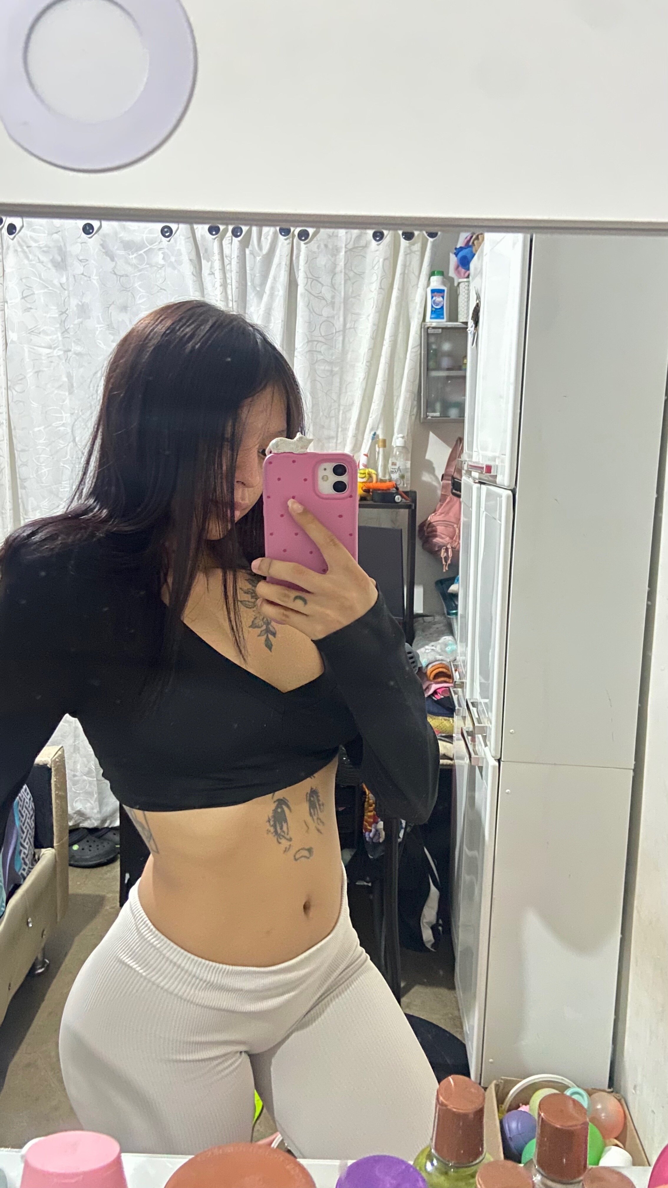 valery_rhoades