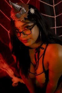 SaraApril_1 kullanıcısının No tricks, just temptation 💀🎃👻 albümü -  4 fotoğraf