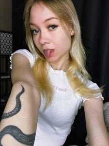 BeliaFrobish meow Pic