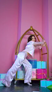 LilyLanes 🤍🤍🤍 Pic