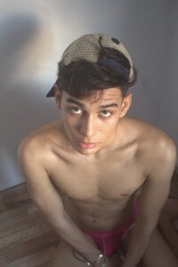 sunlight hot:) od AliottTwink  2 snímek