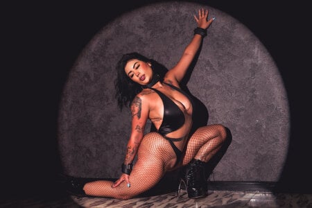 MaddyGray_ With my unique style🖤 Kuva 3