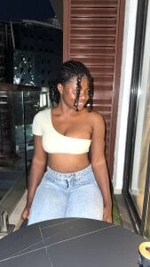 truthbabe Public Pic 3