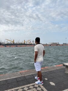 Danimiles Public Foto 2