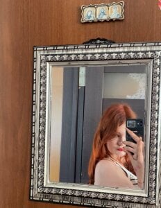 MiaMuurr Searching for meaning Pic